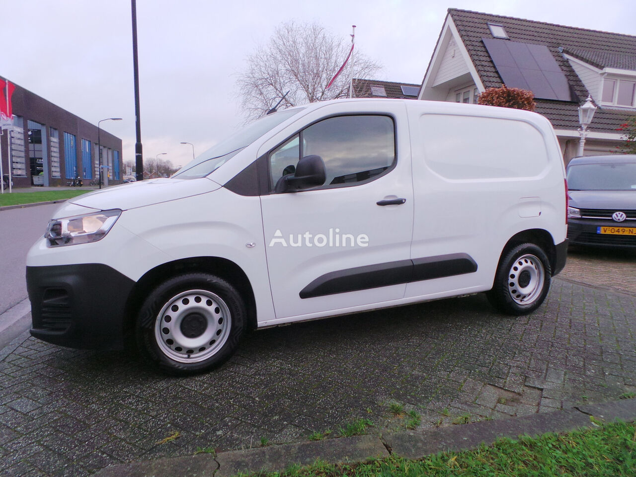 基于轿车的厢式车 Citroen Berlingo 1.5 BlueHDI Automaat Club - Autoline