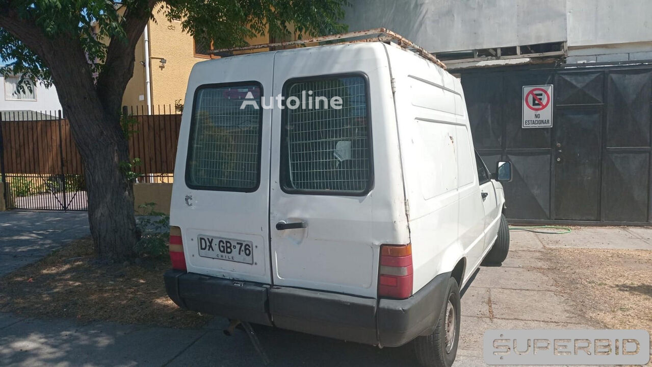 Furgão compacto FIAT Fiorino a venda | Autoline BR Furgão compacto FIAT Fiorino - Autoline