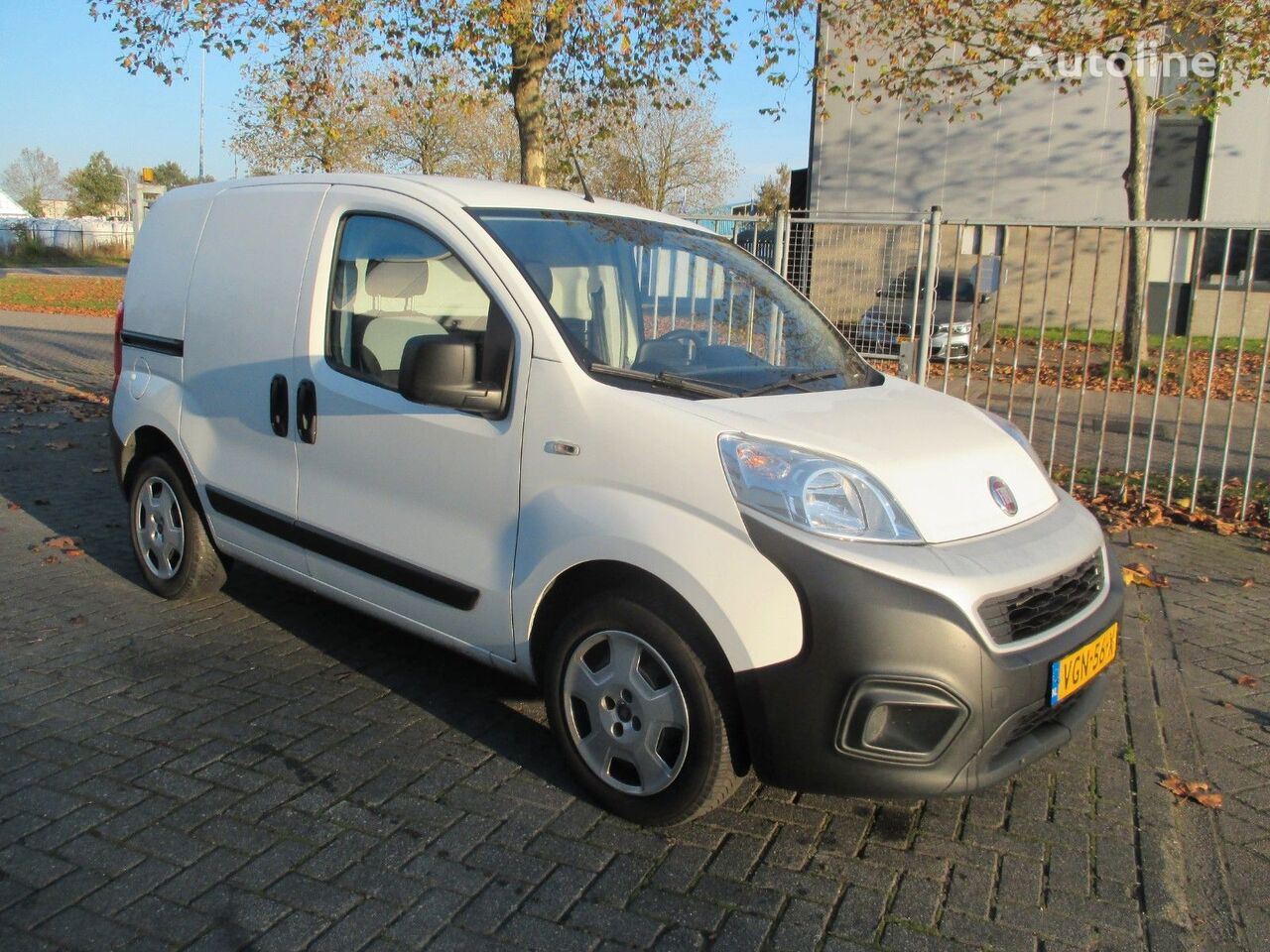 승용형 밴 FIAT Fiorino 1.3JTD Klima Navi Tempomat Netto €5450,=