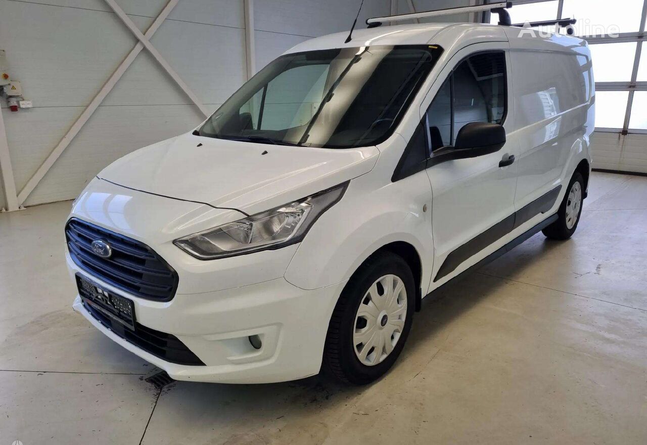 سيارة نقل بضائع صغيرة Ford Transit Connect