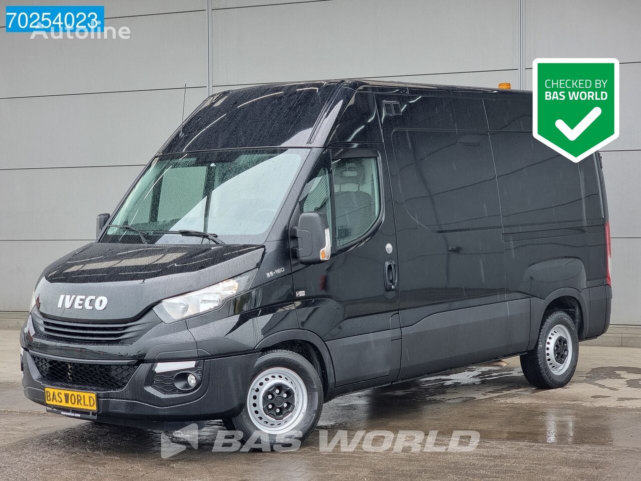 κλούβα IVECO Daily 35S16 L2H2 Euro6 Airco Cruise Camera Navi 10m3 Airco Cruis μετά απο τρακάρισμα