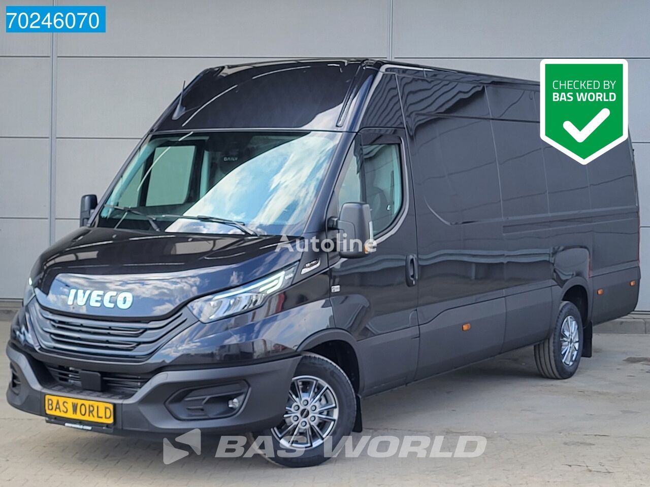 ny IVECO Daily 35S18 3.0L Automaat L3H2 ACC Navi LED Camera Trekhaak 16m3 lille varevogn