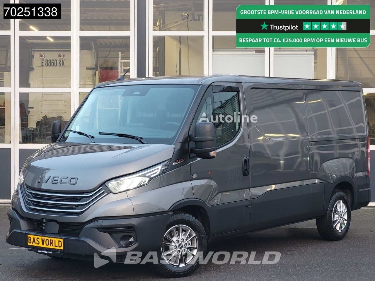 novi IVECO Daily 35S21 3.0L Automaat Laag dak L2H1 2025model LED Navi ACC C mali kombi