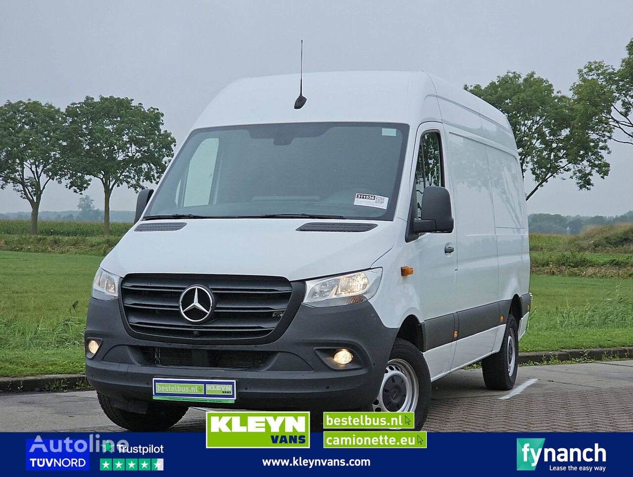 سيارة نقل بضائع صغيرة Mercedes-Benz SPRINTER 317 l2h2 mbux rwd ac!