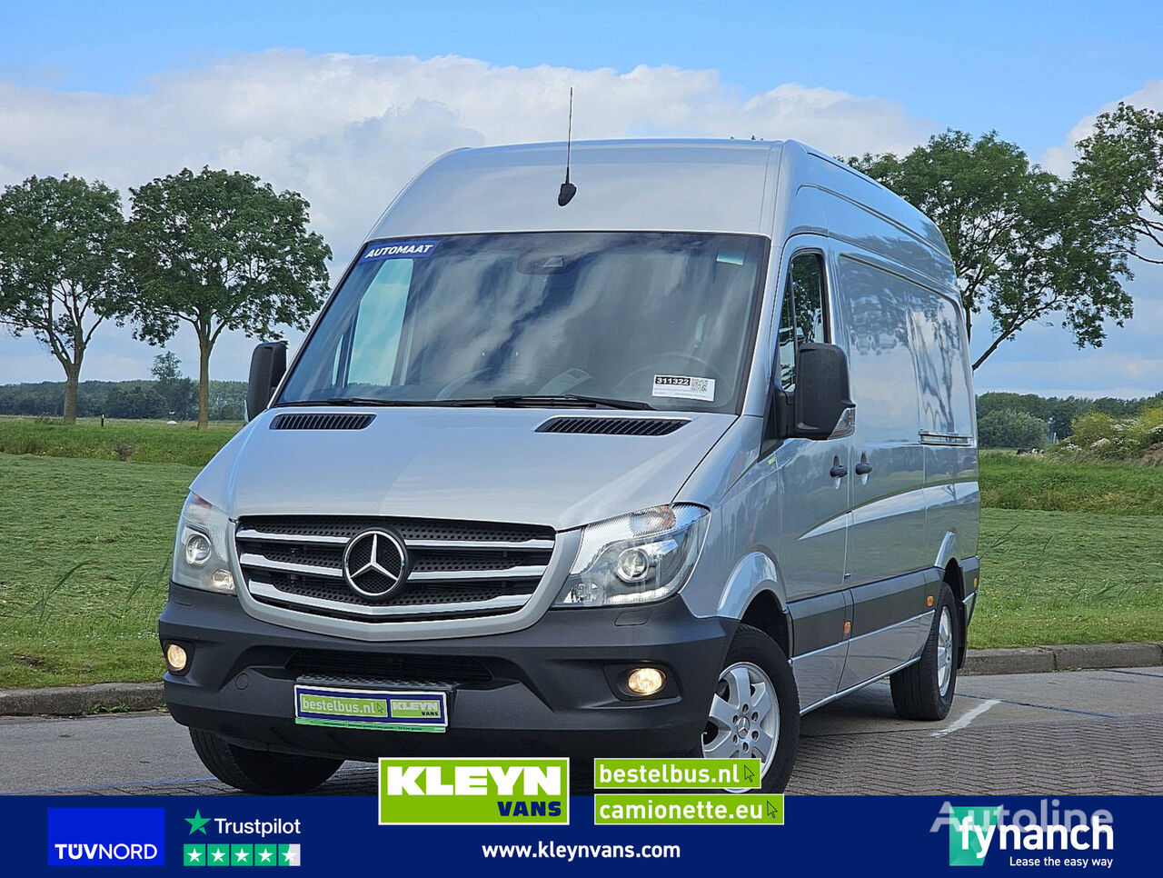 Mercedes-Benz SPRINTER 319 cdi car-derived van