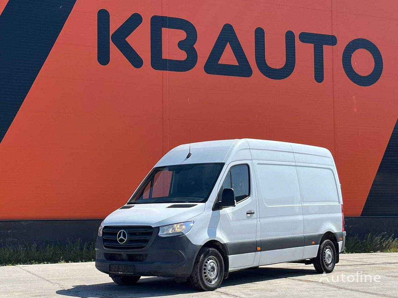 лекотоварен фургон Mercedes-Benz Sprinter 311 CDI L2H2