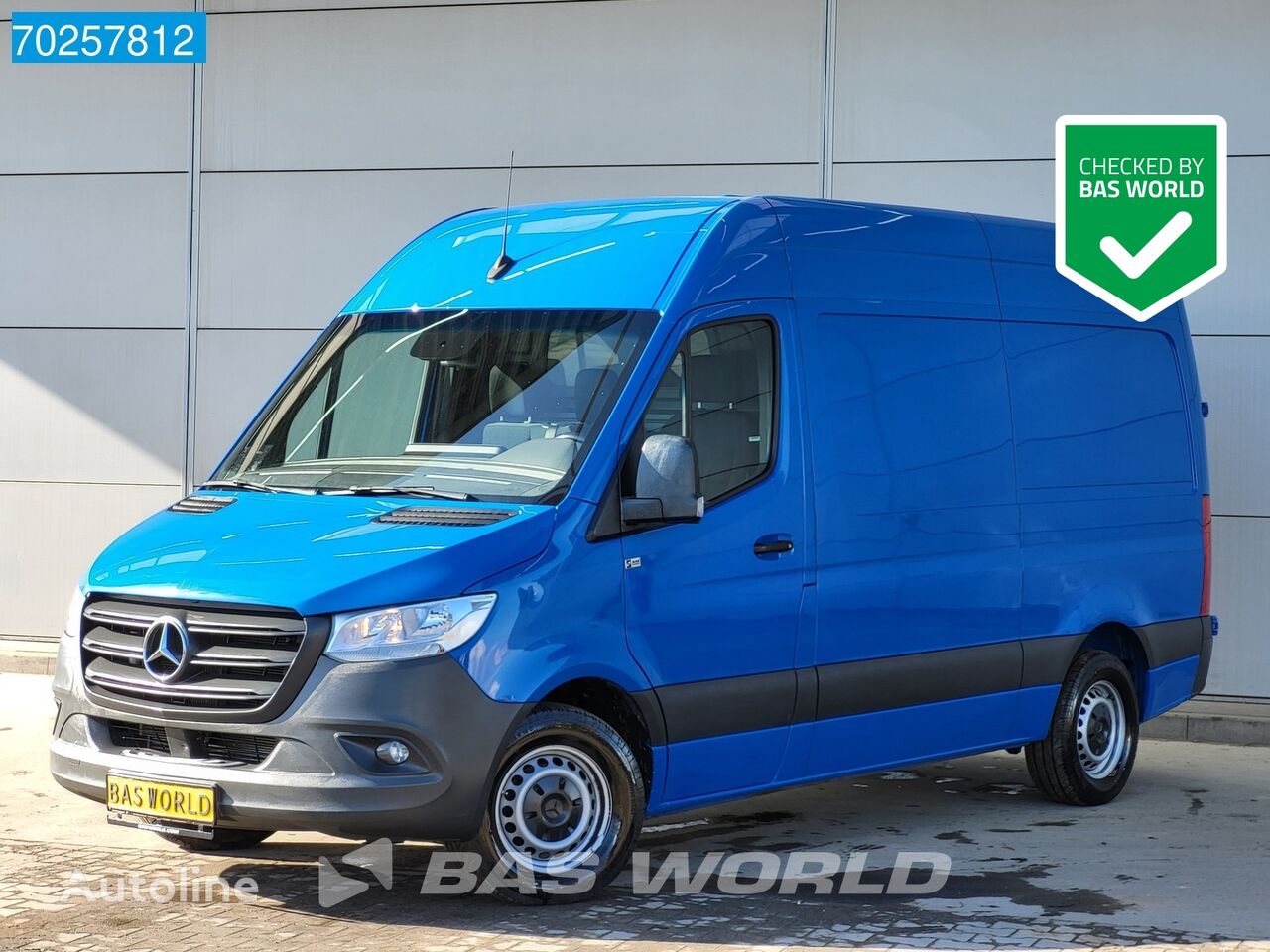 Mercedes-Benz Sprinter 319 CDI 3.0 V6 Automaat MBUX ACC Navi Clima 190PK Euro  furgoneta pequeña