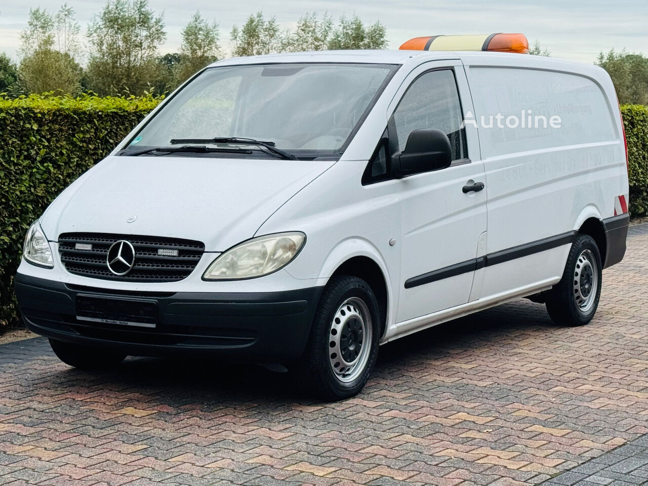 Furgão compacto Mercedes-Benz Vito 111 CDI a venda | Autoline AO Furgão compacto Mercedes-Benz Vito 111 CDI - Autoline