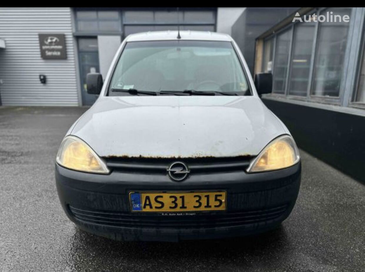 Opel Combo 1.3 furgoneta pequeña