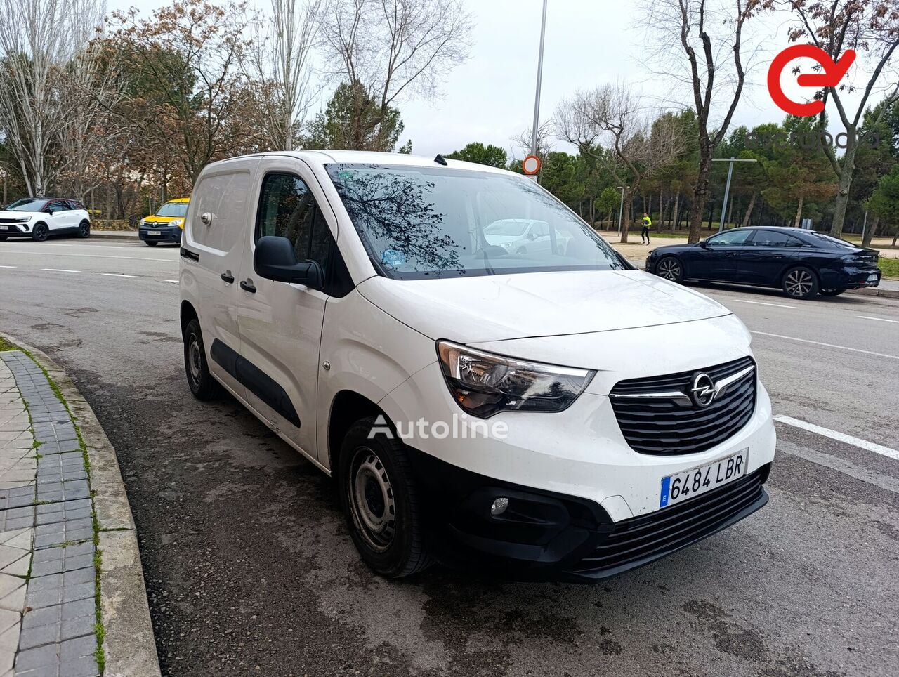 基于轿车的厢式车 Opel Combo 1.6 100cv diésel 2019 - 6484 LBR