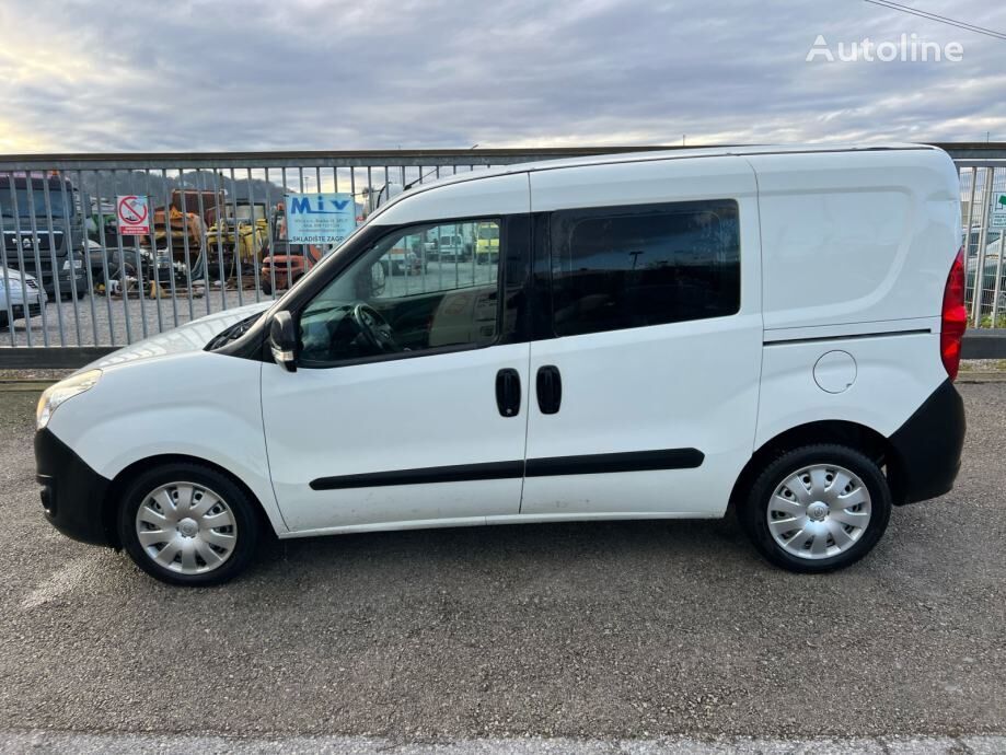 Opel Como 2.0 CDTI Zamjena, 2016 god car-derived van