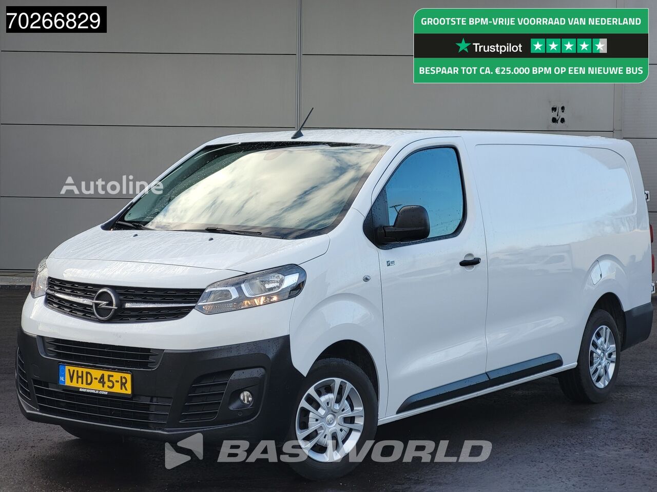 fourgonnette Opel Vivaro 120PK Automaat L3H1 Navi Camera Trekhaak Airco Cruise 6m3