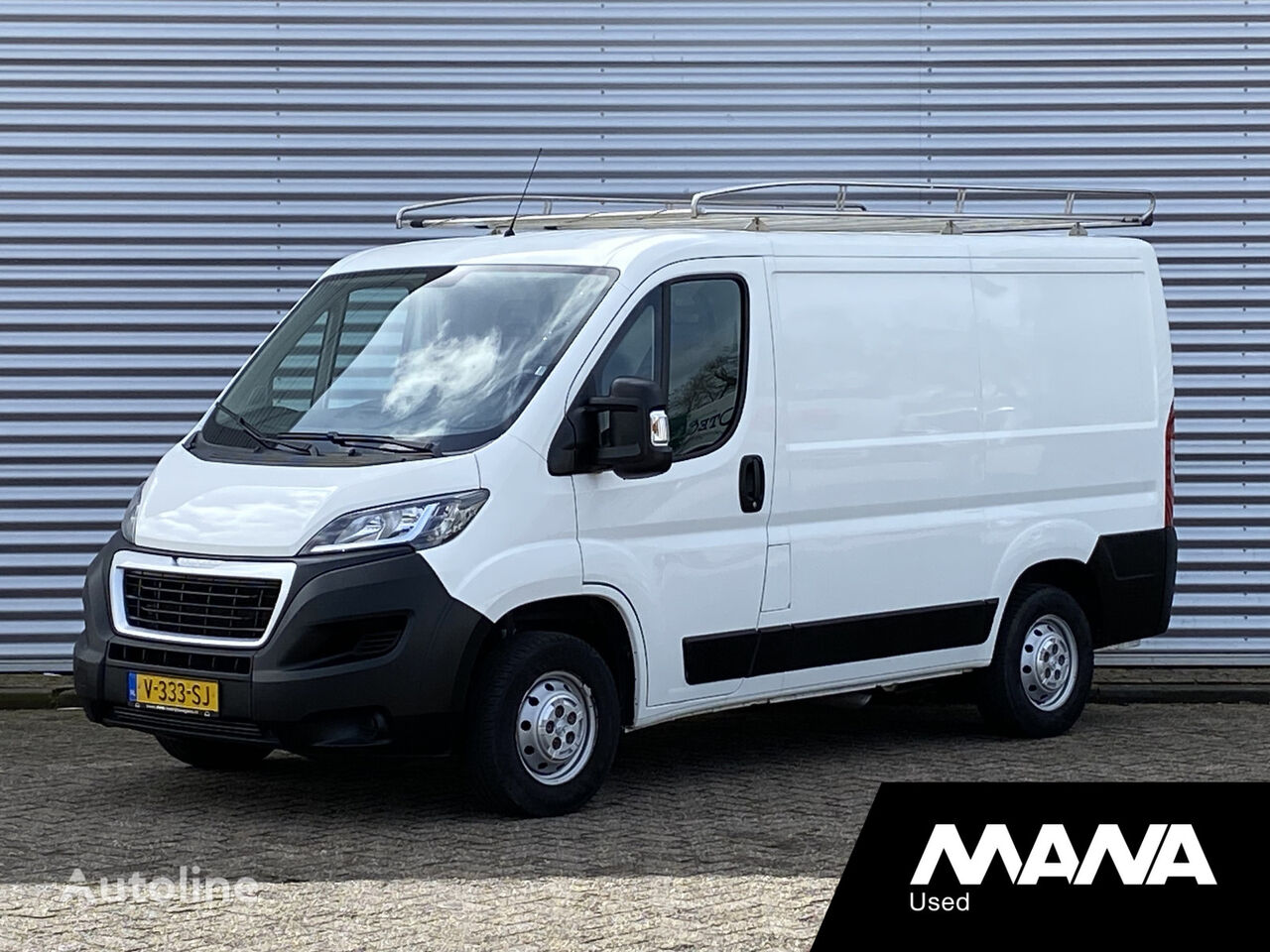 Peugeot Boxer 330 2.0 BlueHDI L1H1 Premium Airco trekhaak Imperiaal Crui personbil varebil