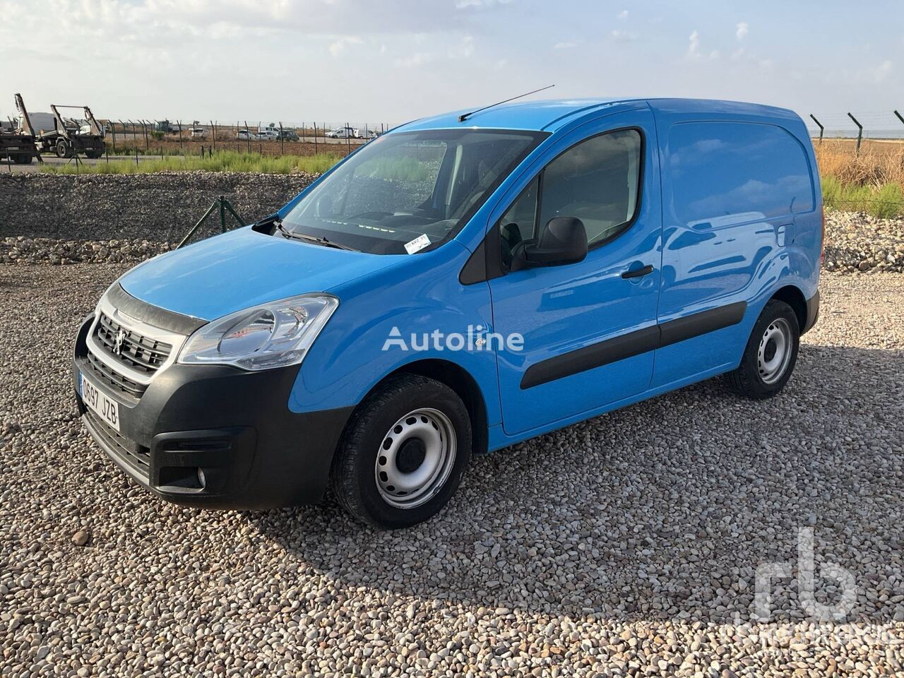 Peugeot PARTNER 4x2 leichter Lieferwagen