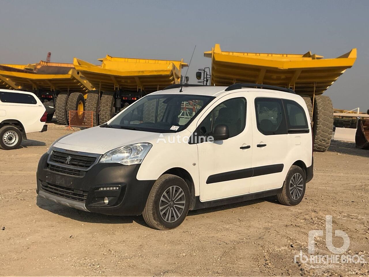 سيارة نقل بضائع صغيرة Peugeot PARTNER Tepee