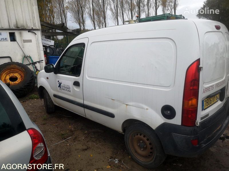 سيارة نقل بضائع صغيرة Renault Kangoo