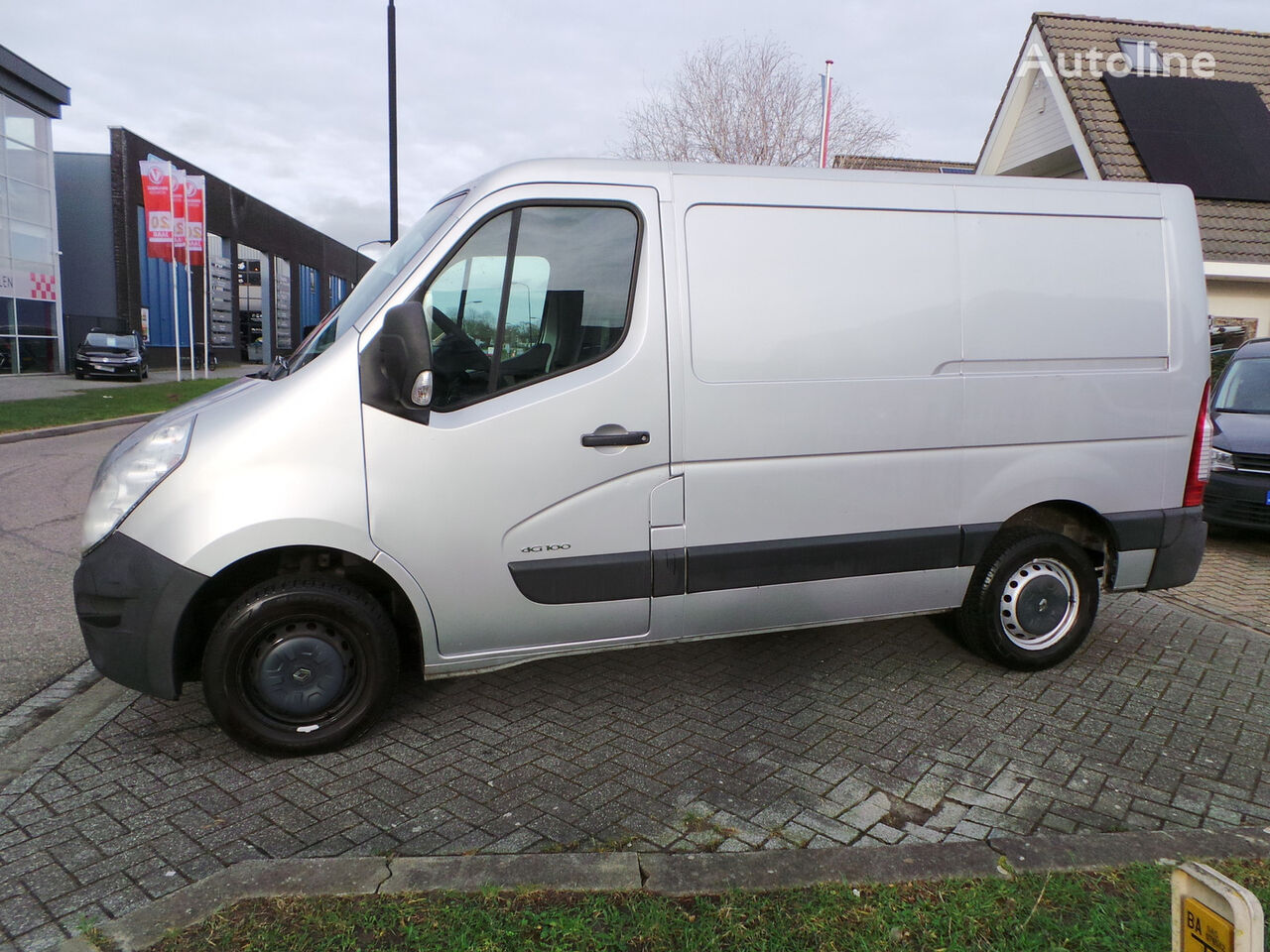 Renault Master T28 2.3 dCi L1H1 Airco, cruise, Navi furgoneta pequeña