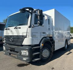 maşină blindată Mercedes-Benz Axor 1824