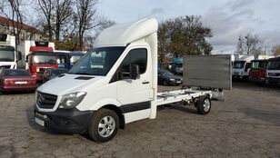 Mercedes-Benz Sprinter chassis truck < 3.5t