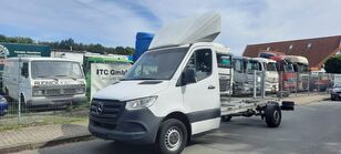 Mercedes-Benz Sprinter III Pritsche RWD/AWD 311/314/316 CDI RW chassis truck < 3.5t