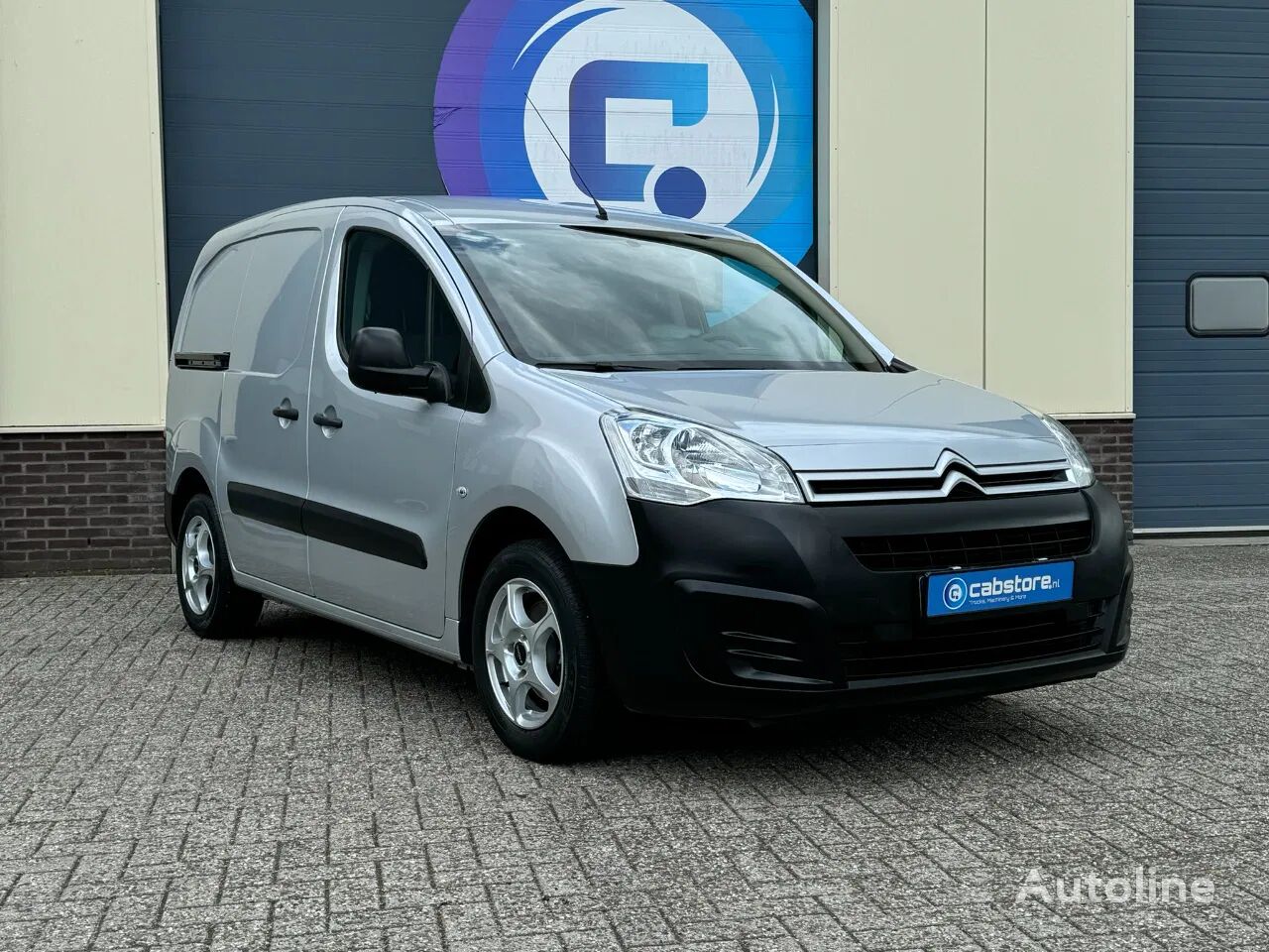 Citroen Berlingo 1.6 BlueHDI - 75 PK Euro 6 - Airco - Trekhaak - Km 26.7 gesloten bestelwagen