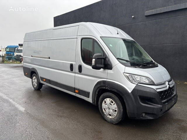 Citroen Jumper closed box van