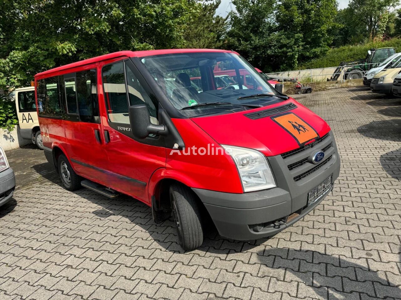 Ford FDE6 - Transit 100 T 280 - 2.2 TDCi (H1 - L1) - (9-Sitzer) umpikori pakettiauto