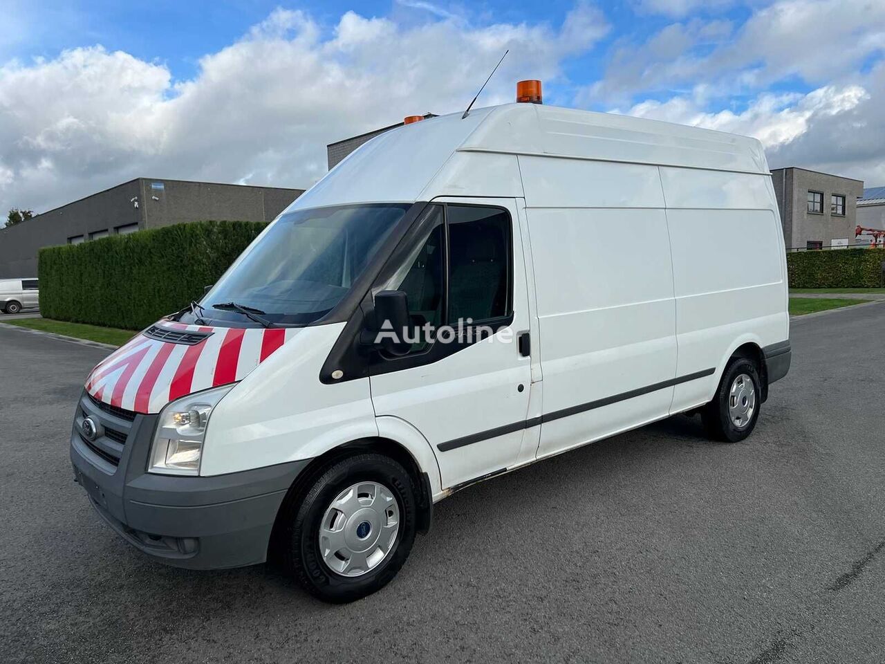 мікроавтобус фургон Ford TRANSIT