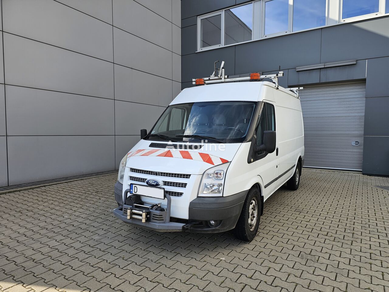 Ford TRANSIT AWD 4x4 172tyś.km mobilny warsztat zabudowa warsztatowa  closed box van