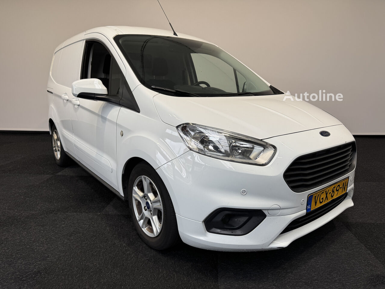 Mikroautobusas furgonas Ford TRANSIT COURIER 1.5 DSL Airco Camera Euro 6 Navigatie - Autoline