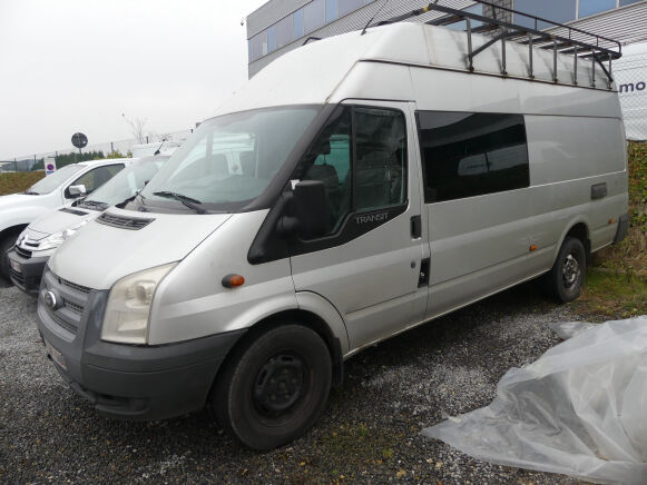 Ford Transit minibus furgon