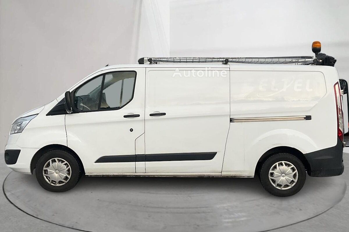 Ford Transit closed box van