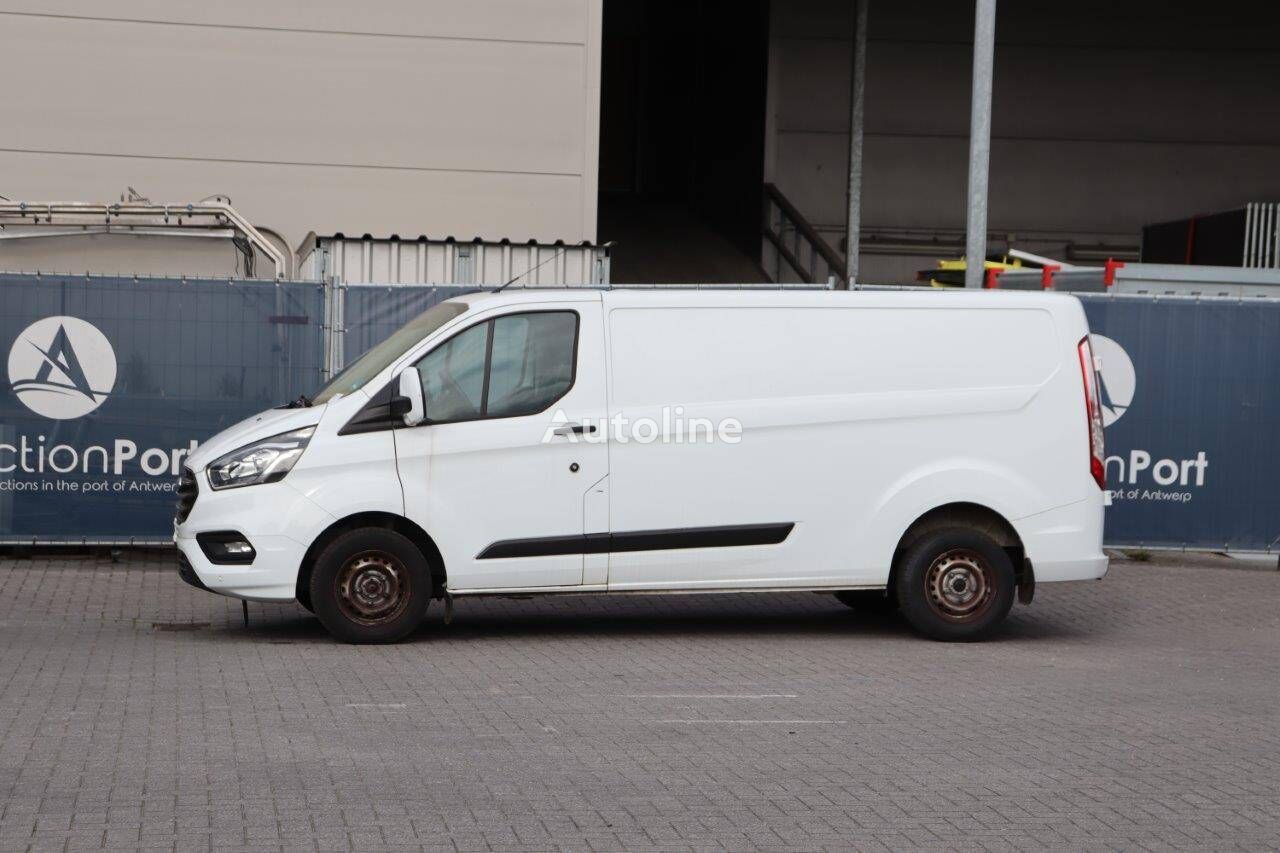 van dengan box tertutup Ford Transit Custom