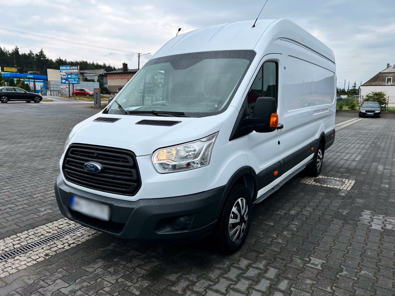 الميكروباصات شاحنة مقفلة Ford Transit Kasten L4 Jumbo Long Lang Maxi Max