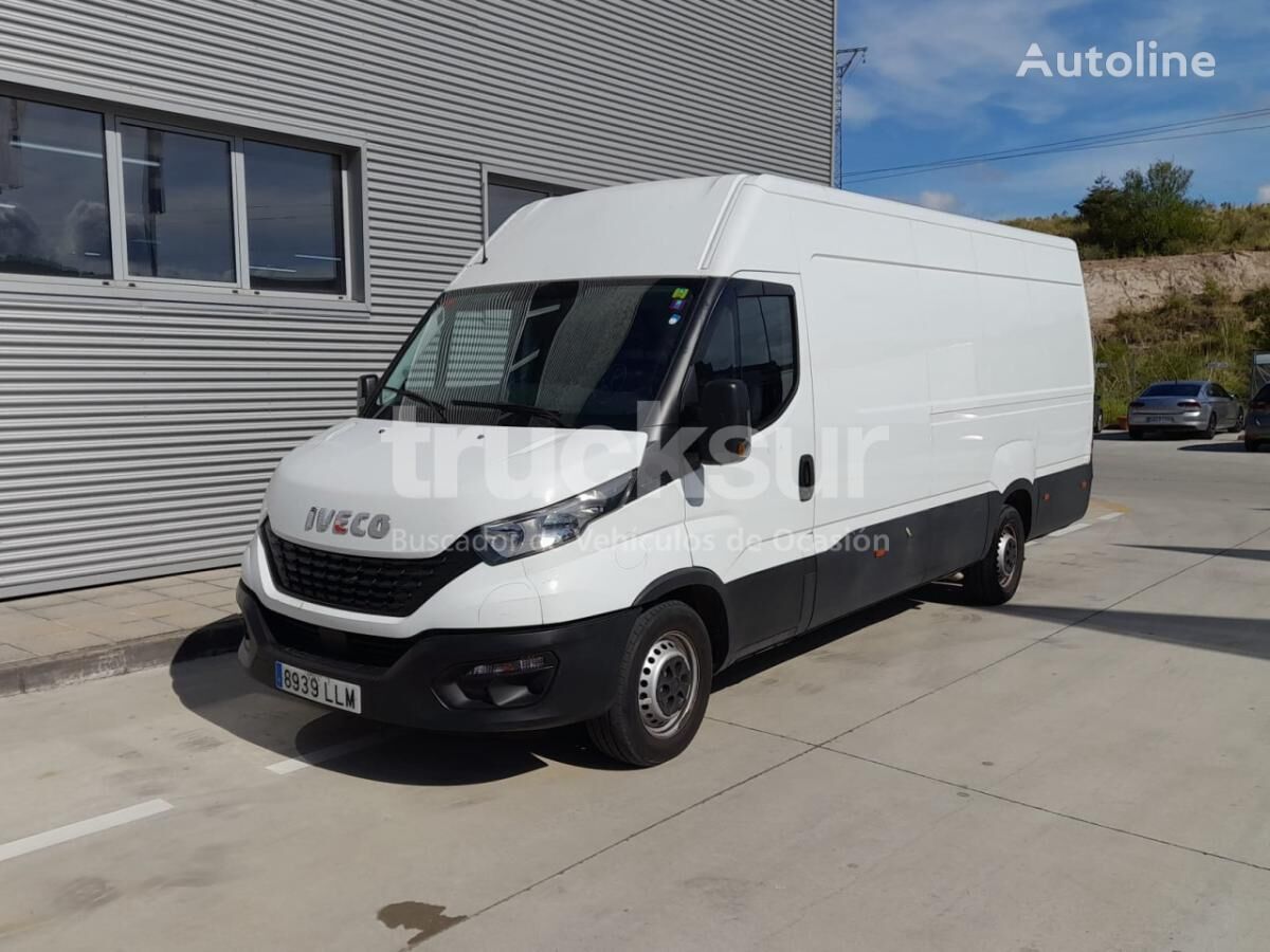 IVECO DAILY 35S16 closed box van