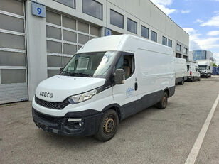 IVECO Daily 35S13V closed box van