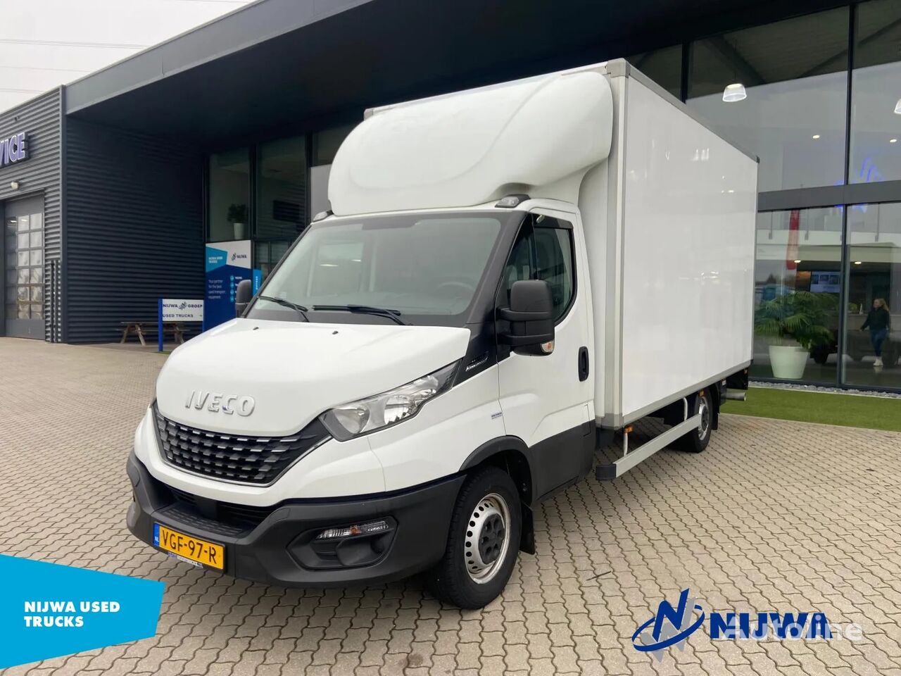 IVECO Daily 35S14 Automaat + Zijdeur furgoneta