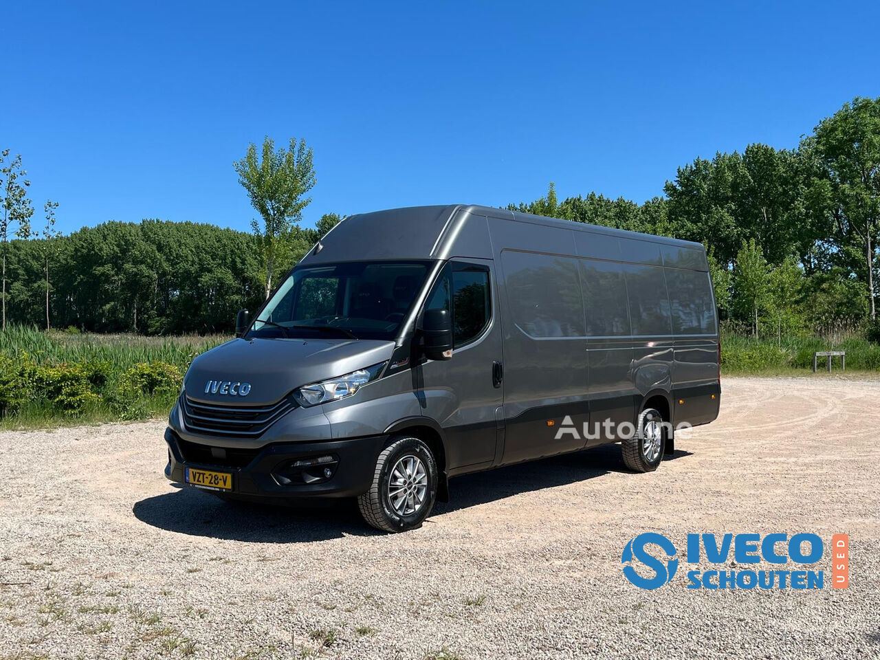 IVECO Daily 35S18 closed box van for sale | Autoline GB IVECO Daily 35S18 closed box van - Autoline