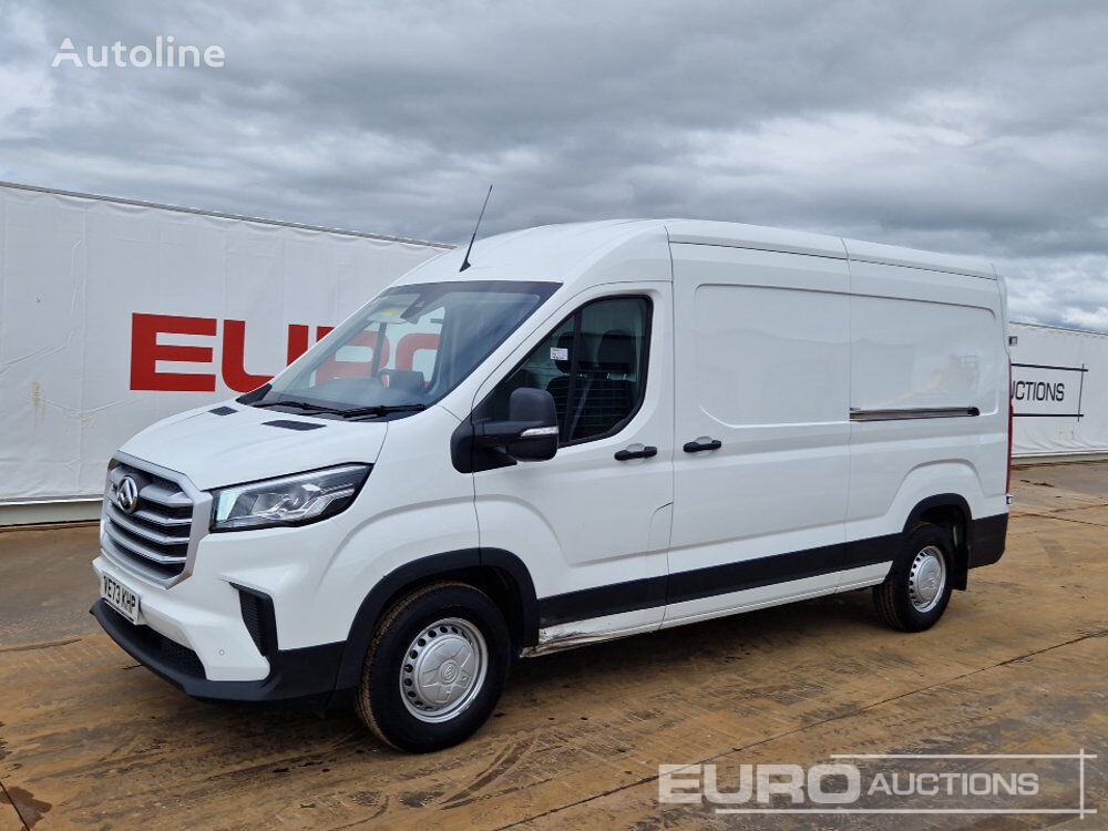 Maxus Deliver 9 closed box van