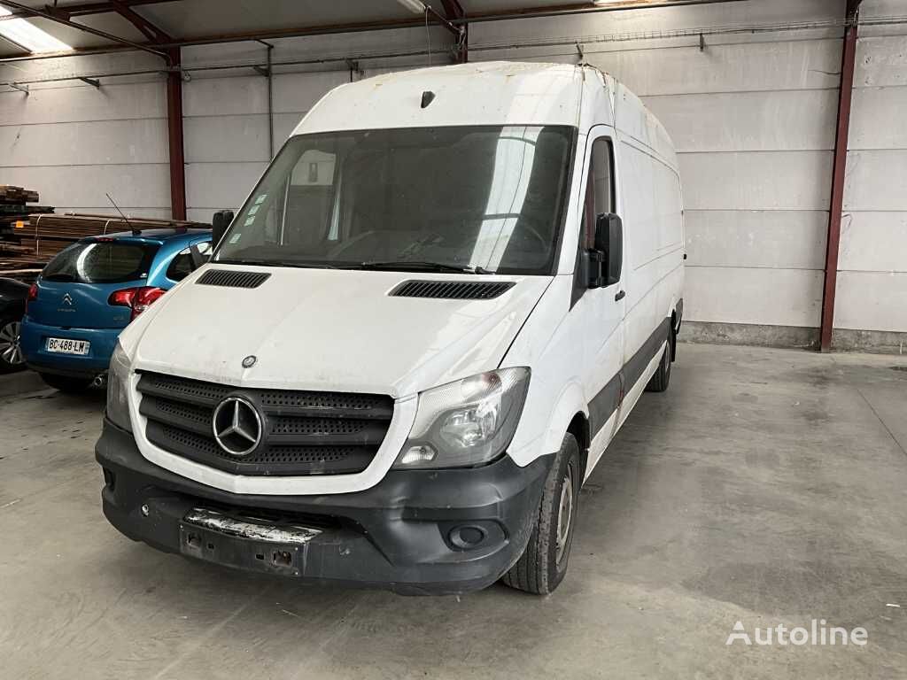 van dengan box tertutup Mercedes-Benz 2015 MERCEDES SPRINTER