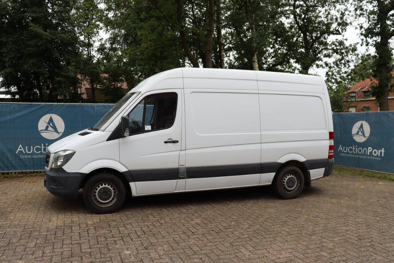 الميكروباصات شاحنة مقفلة Mercedes-Benz Sprinter