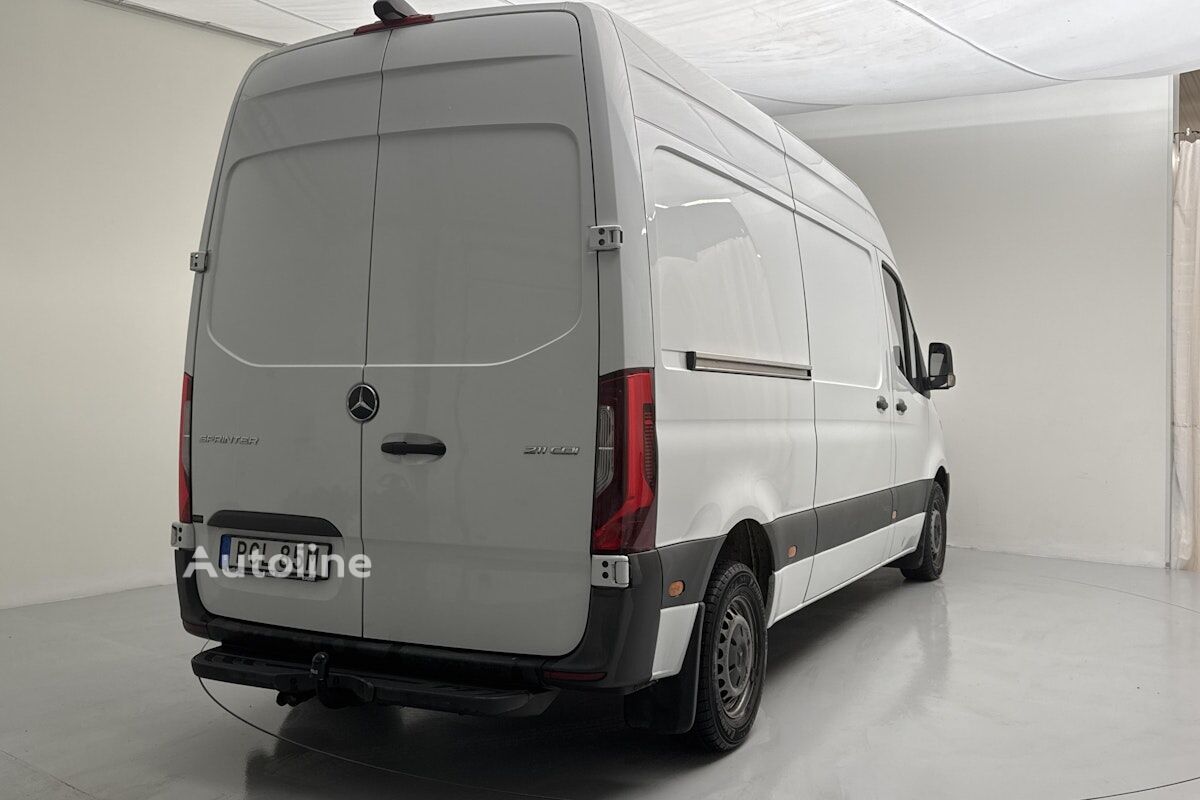 fourgon utilitaire Mercedes-Benz Sprinter