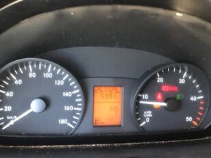 Mercedes-Benz Sprinter 213 2.2 CDI Euro 5 L2H2 Trekhaak closed box van for sale - Image 8 | Autoline Mercedes-Benz Sprinter 213 2.2 CDI Euro 5 L2H2 Trekhaak closed box van | Image 8 - Autoline