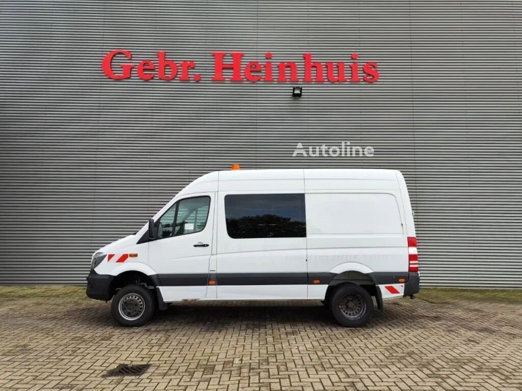 الميكروباصات شاحنة مقفلة Mercedes-Benz Sprinter 516 CDI Bluetec 6 DoubleCab 4x4!