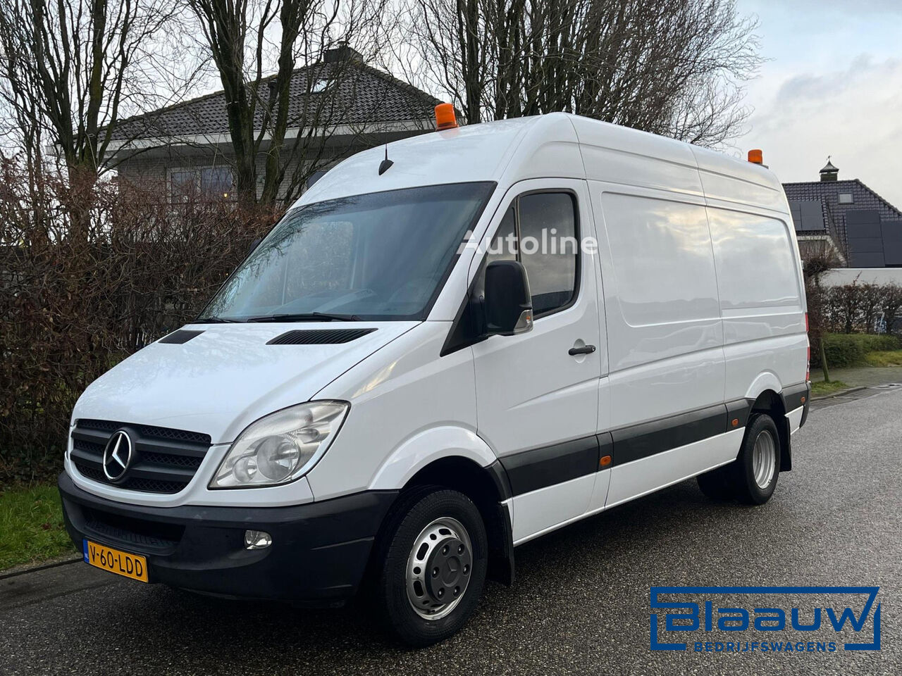 микроавтобус фургон Mercedes-Benz Sprinter 519 3.0 L2H2| 3000kg trekhaak | Airco