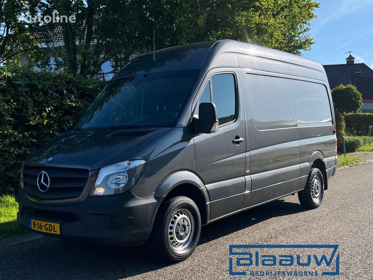 Mercedes-Benz Sprinter L2H2 | 319 3.0 V6 | Automaat Dhollandia Laadklep closed box van