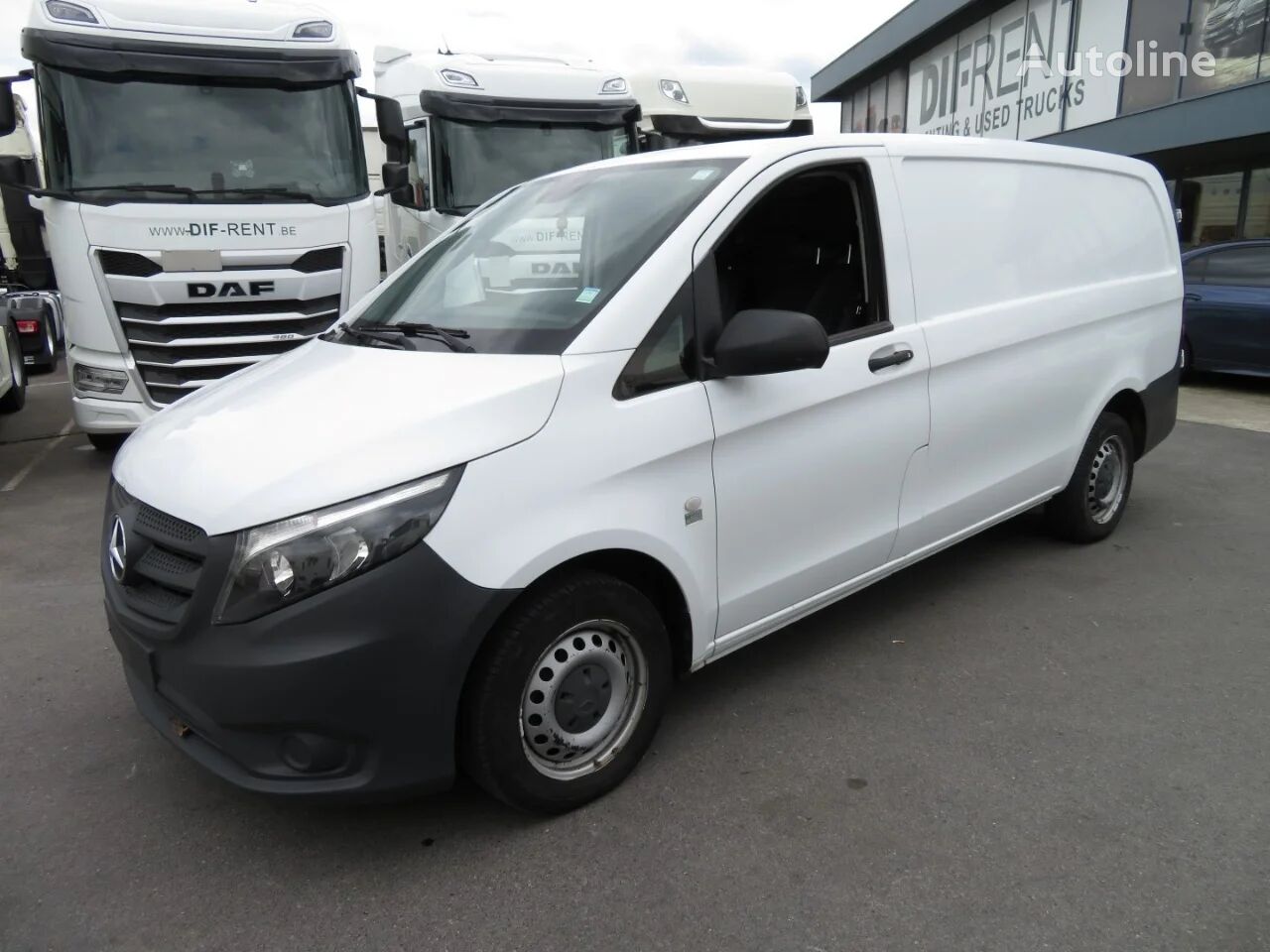 الميكروباصات شاحنة مقفلة Mercedes-Benz VITO 109 CDI A2