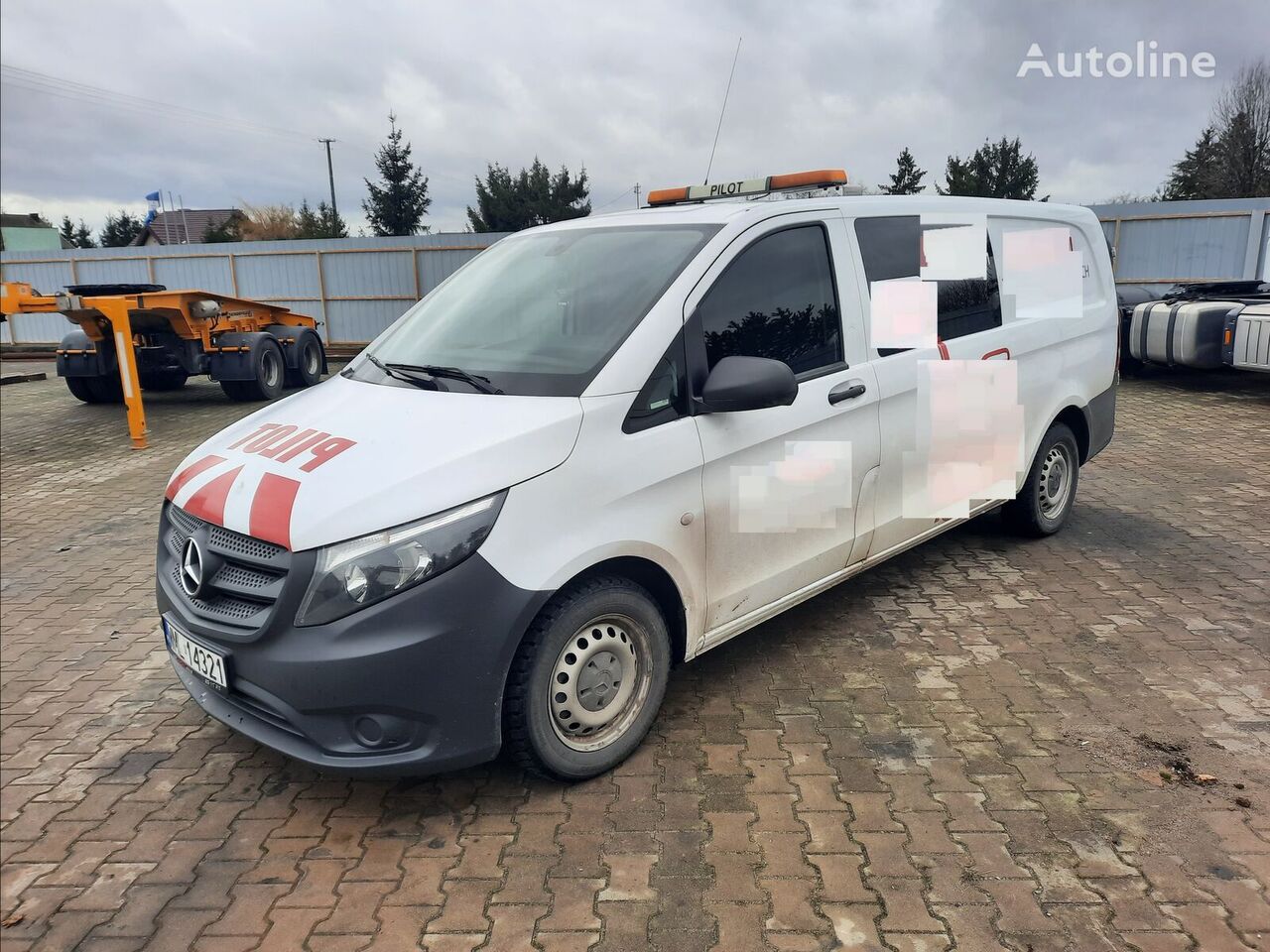 الميكروباصات شاحنة مقفلة Mercedes-Benz Vito