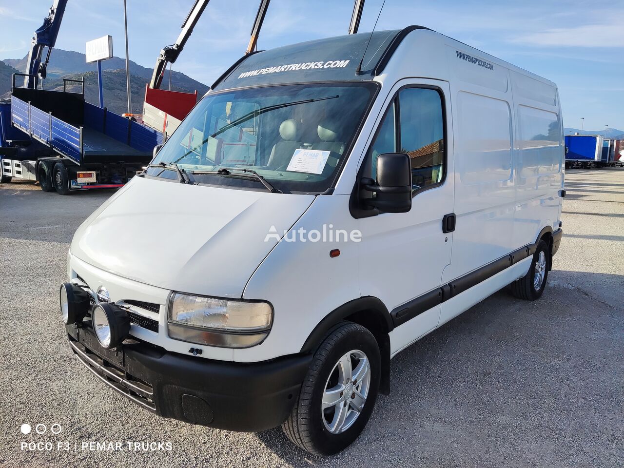 الميكروباصات شاحنة مقفلة Nissan INTERSTAR CAMPERIZADA L2 H2