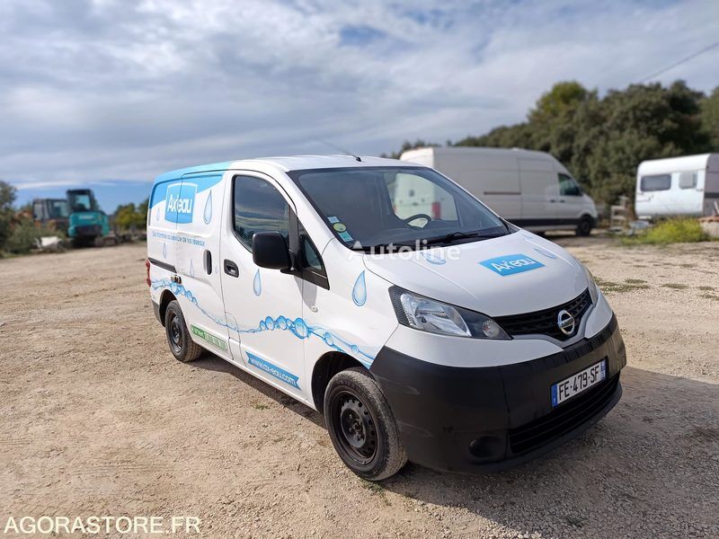 Nissan NV200 closed box van - Autoline